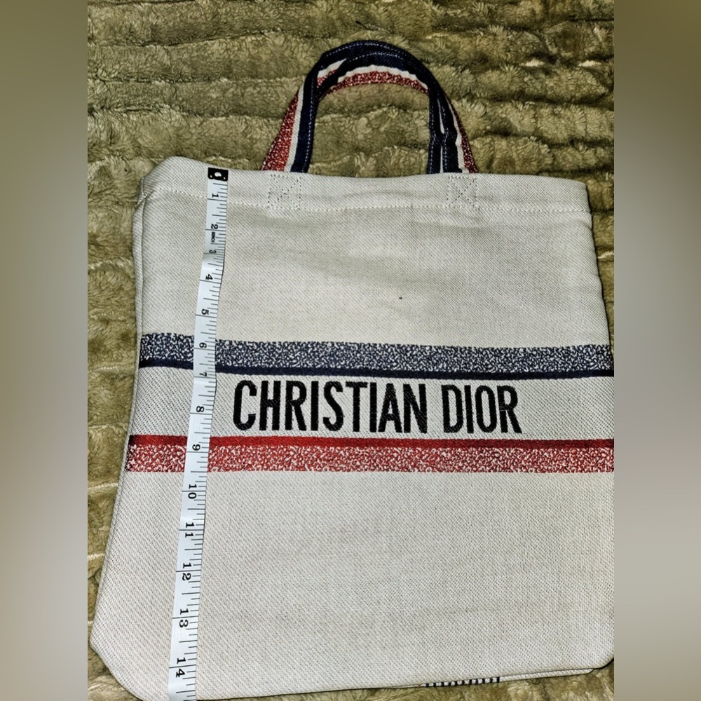 Dior Cream and Red Tote Bag - Picture 3 of 5